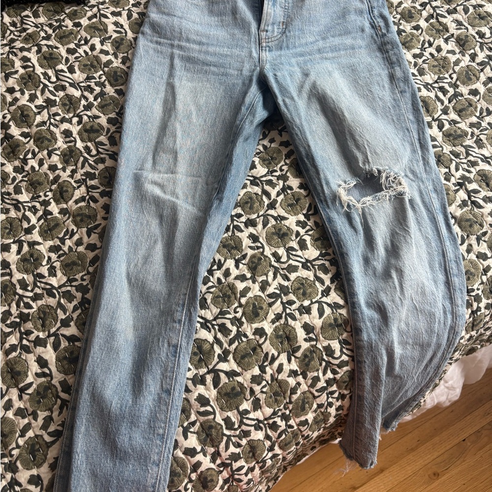 Madewell Light Blue Straight Leg Jeans